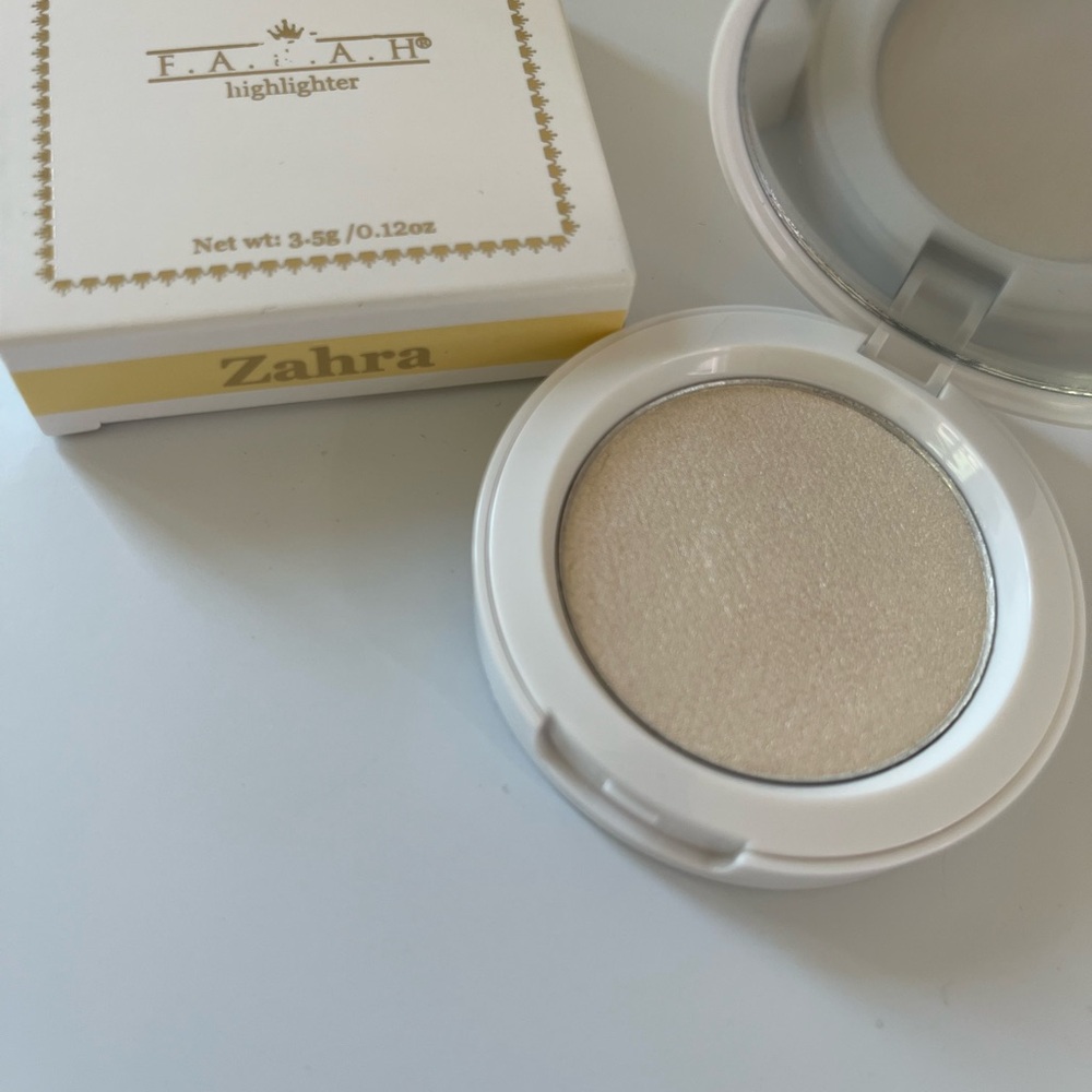💋Farah Highlighter